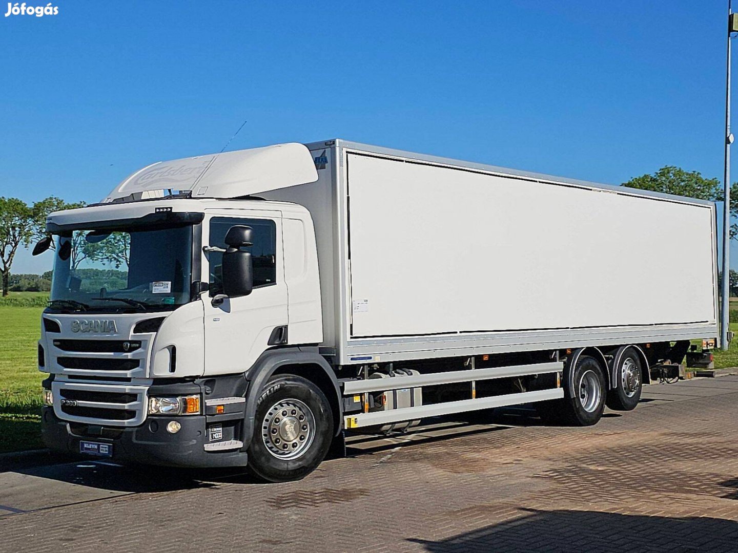 Scania P360 6X2*4 MNB / Futásteljesítmény: 215.758 km / Lízing