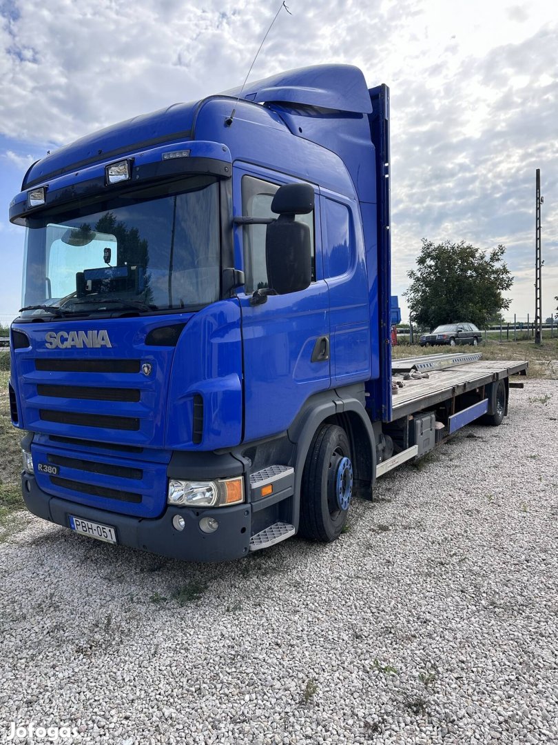 Scania R380 gépszállító 