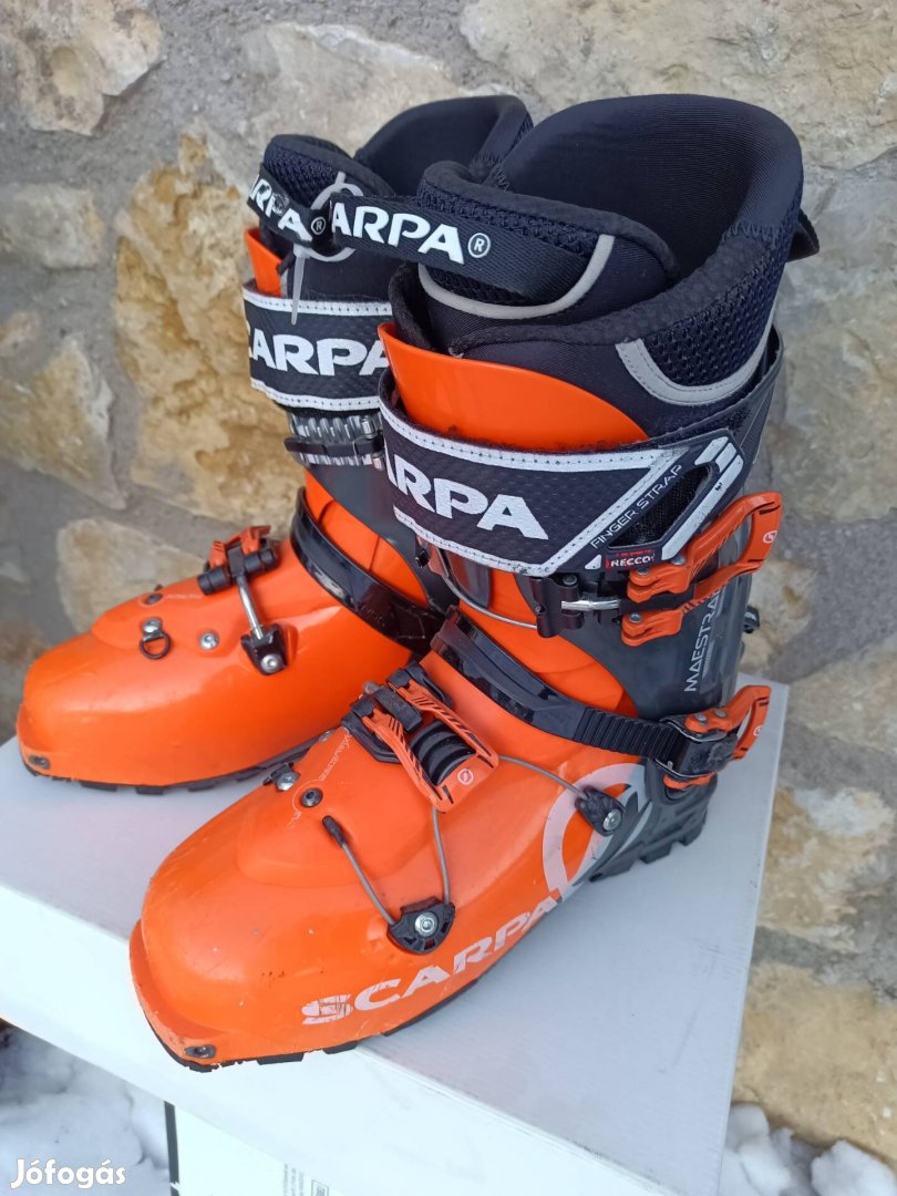 Scarpa túrasí bakancs