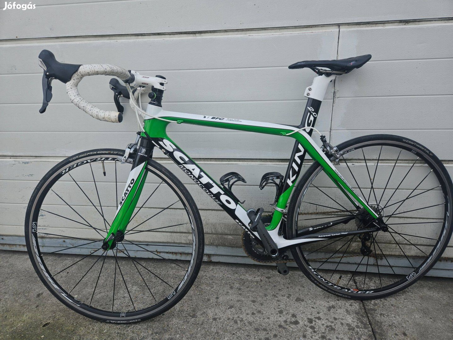 Scatto monocoque 52-es karbon országúti