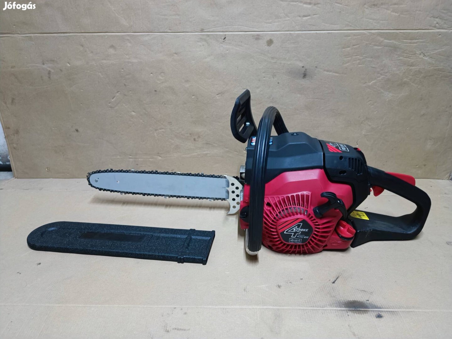 Scheppach 4 ütemű lancfűrész