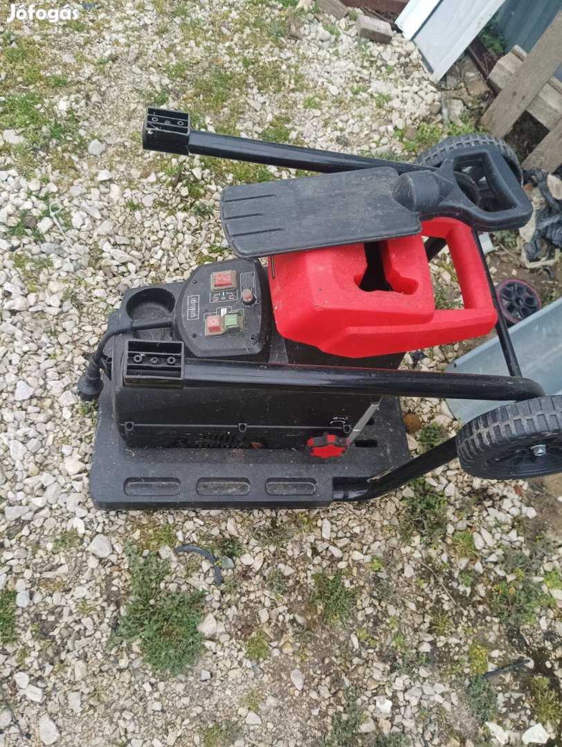 Scheppach GS 60 ágaprító őrlőhengeres