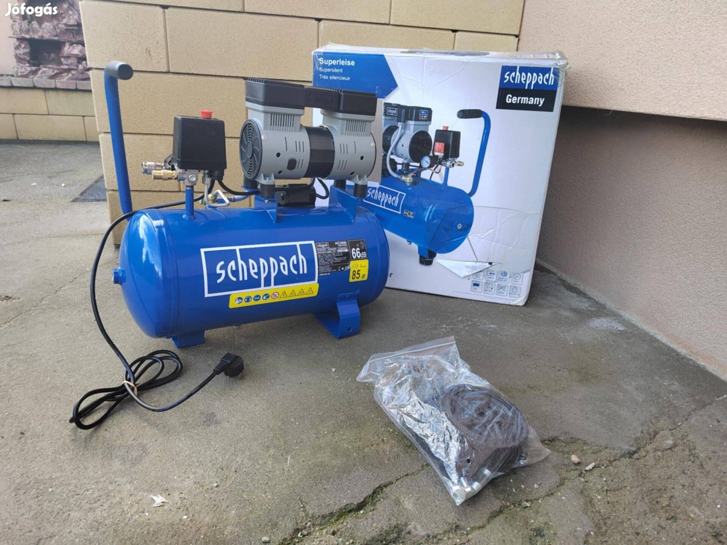 Scheppach HC26 Si száraz kéthengeres csendes kompresszor 24L