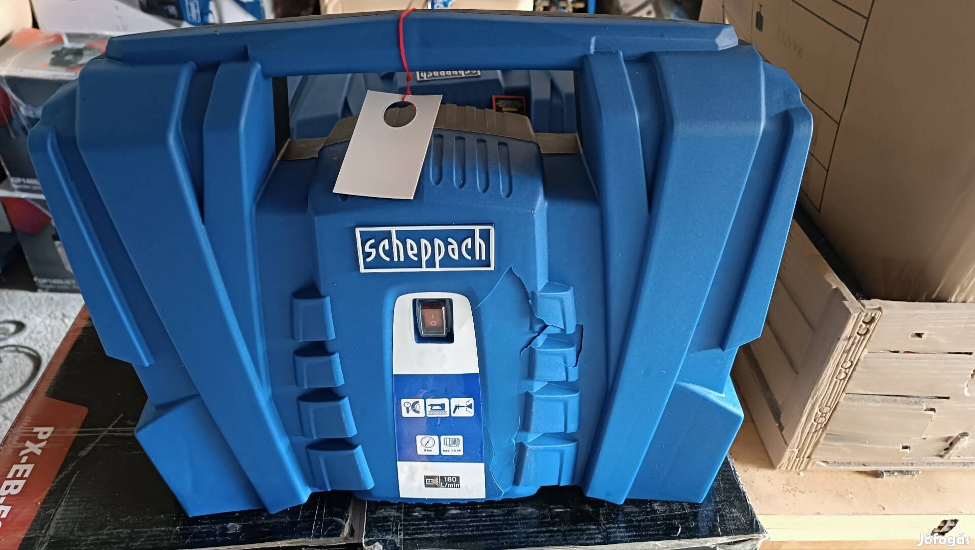 Scheppach táska kompresszor enyhe sérüléssel 