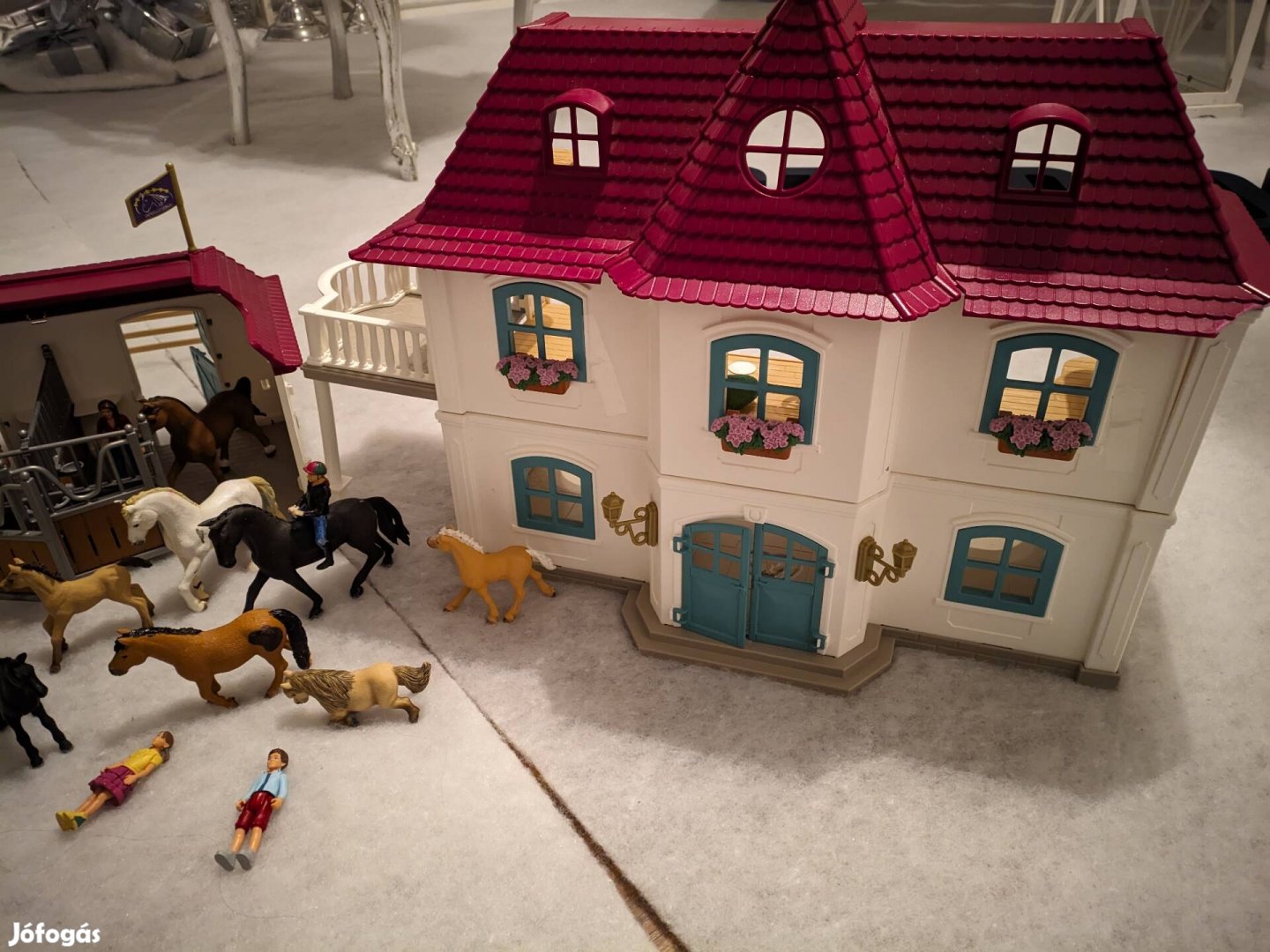 Schleich Horse Club vidéki ház, istálló 