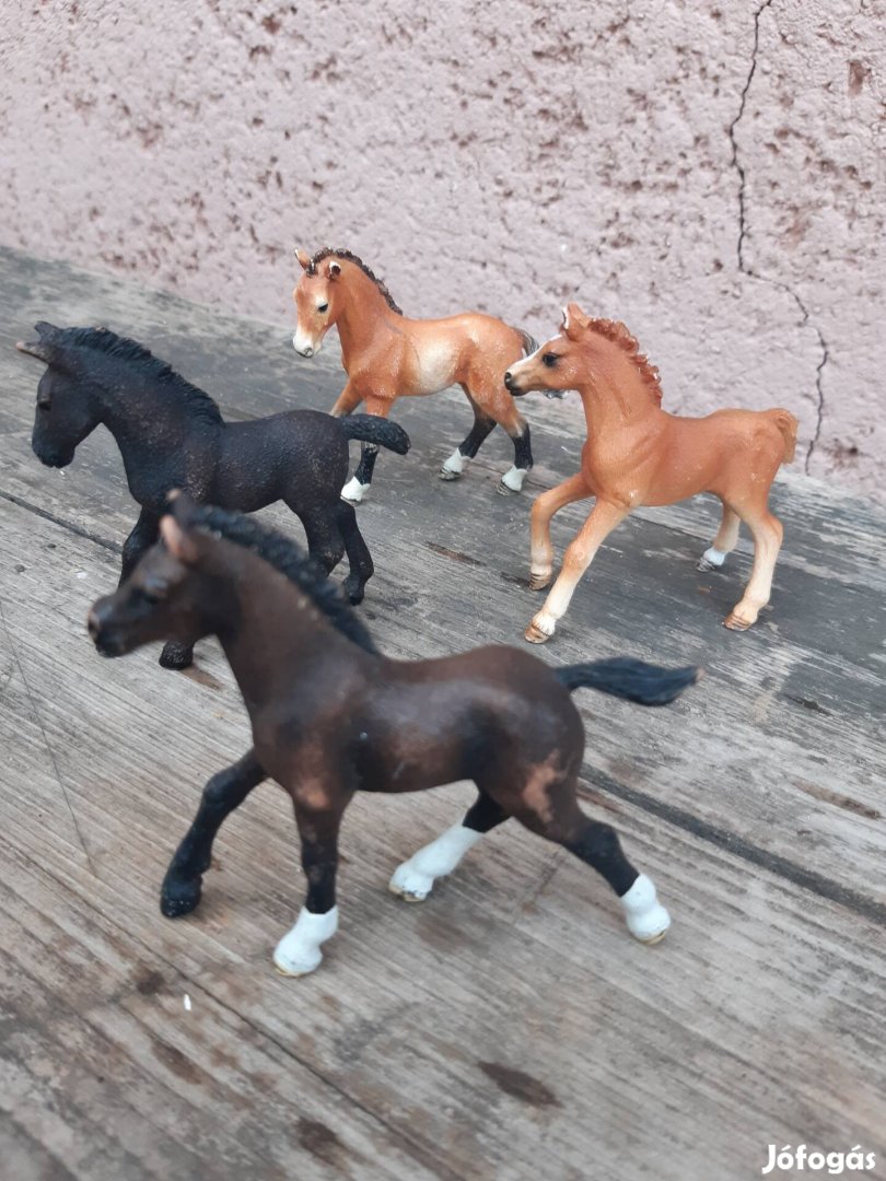 Schleich csikó 500 ft per darab