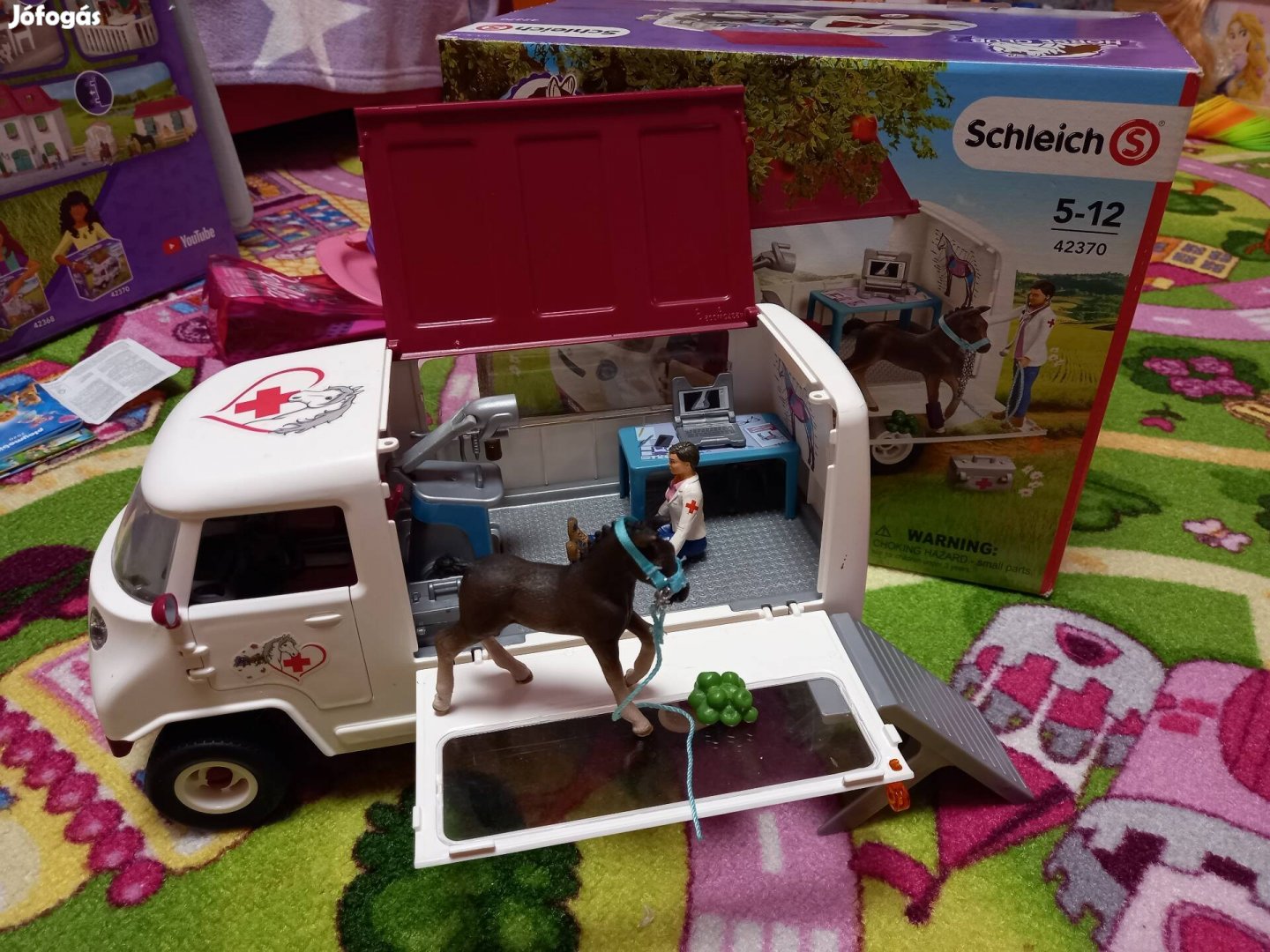 Schleich mobil állatorvosi kórház 42439