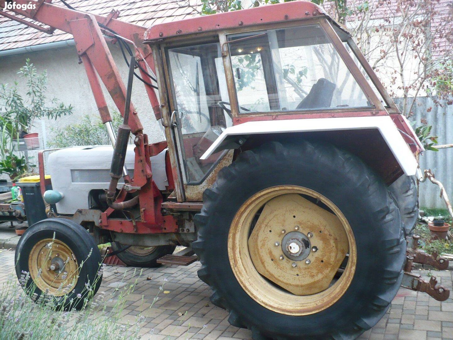 Schlüter Compact 850 traktor