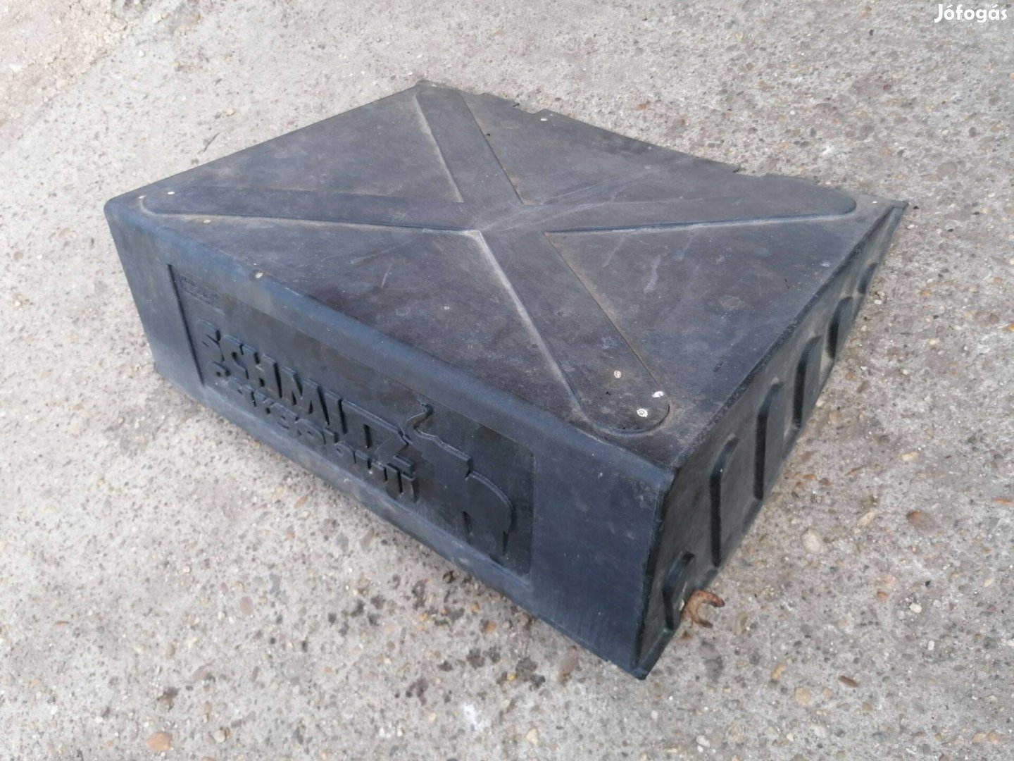Schmitz cargobull kamion teherautó akksi - akkumulátor fedél