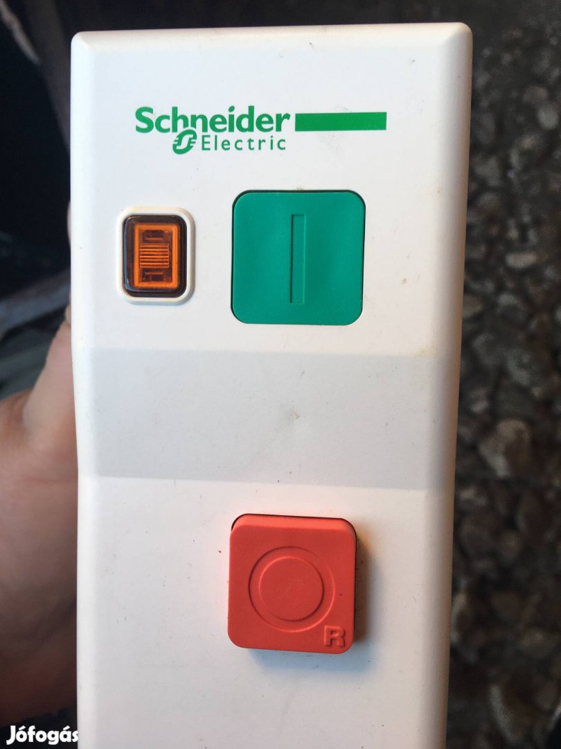 Schneider Electric tokozott motorindító