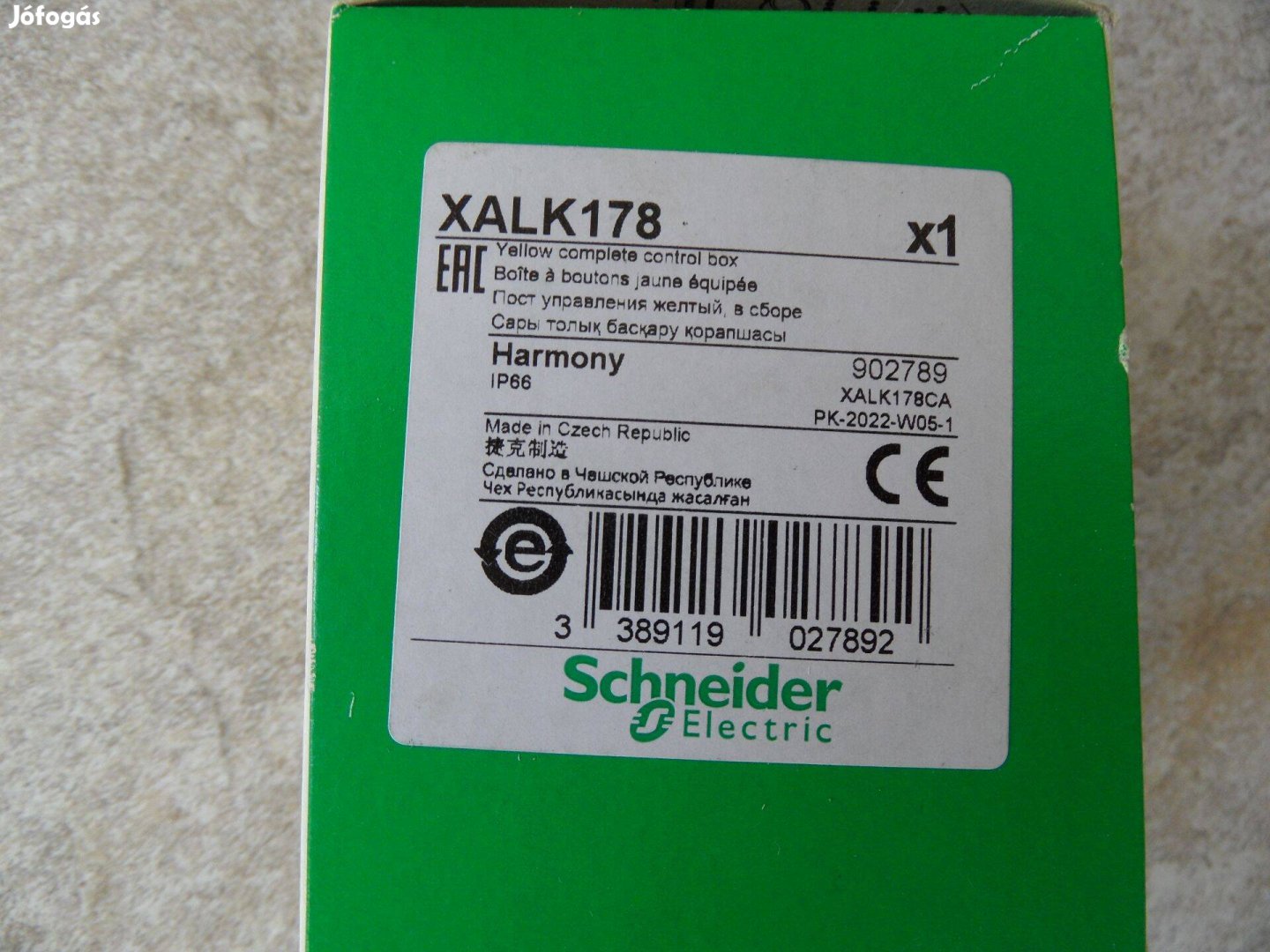 Schneider Xalk178 vészgomb