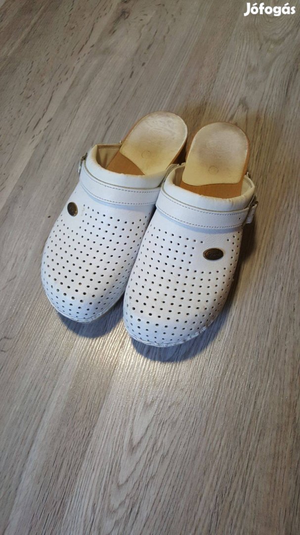 Scholl Professional fapapucs