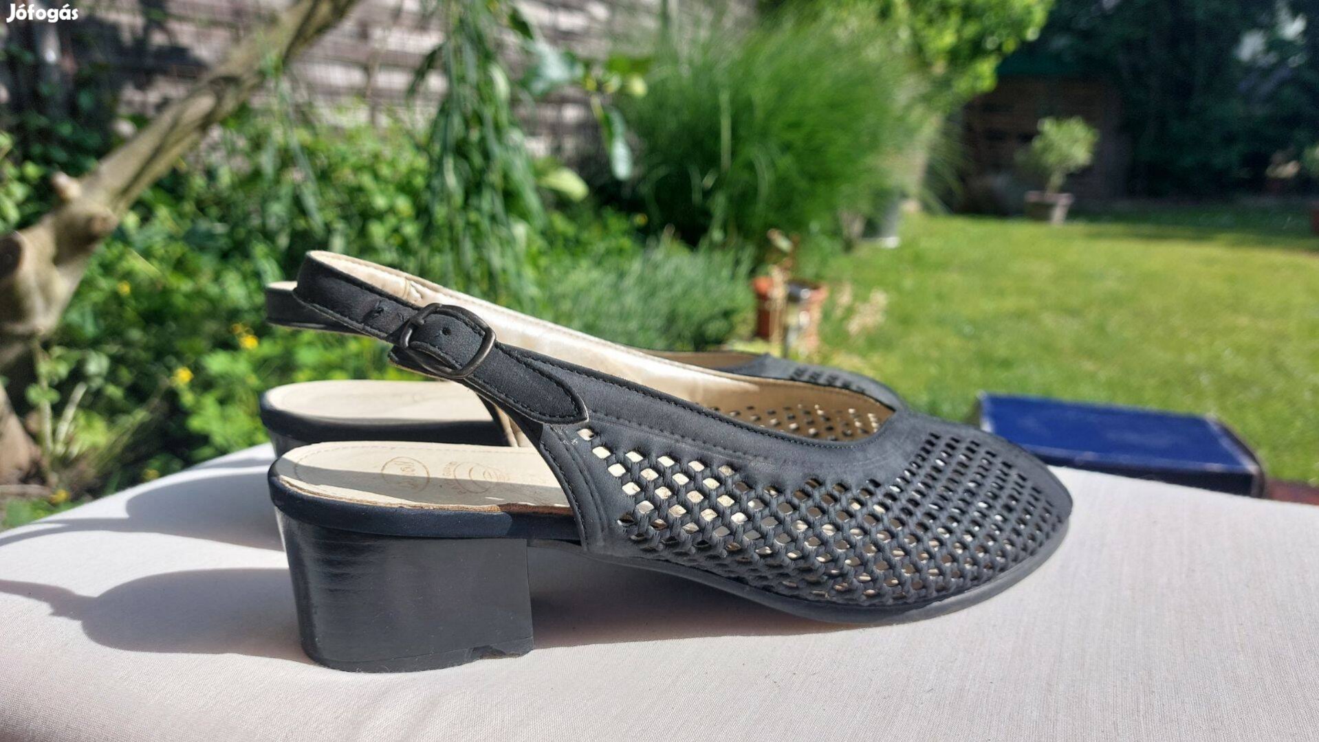 Scholl, sötétkék, 41 es méretű, nyári szandál
