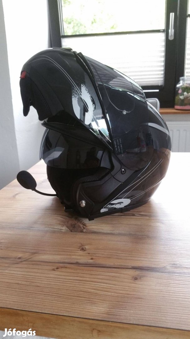 Schuberth C3as kommunikácioval eladó