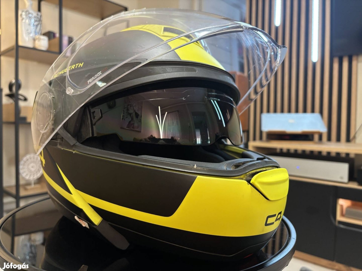 Schuberth C4 bluetooth Xl méret