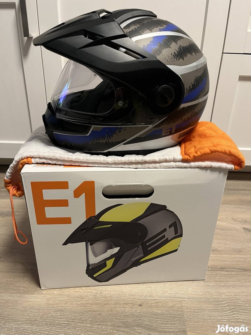 Schuberth E1 sisak