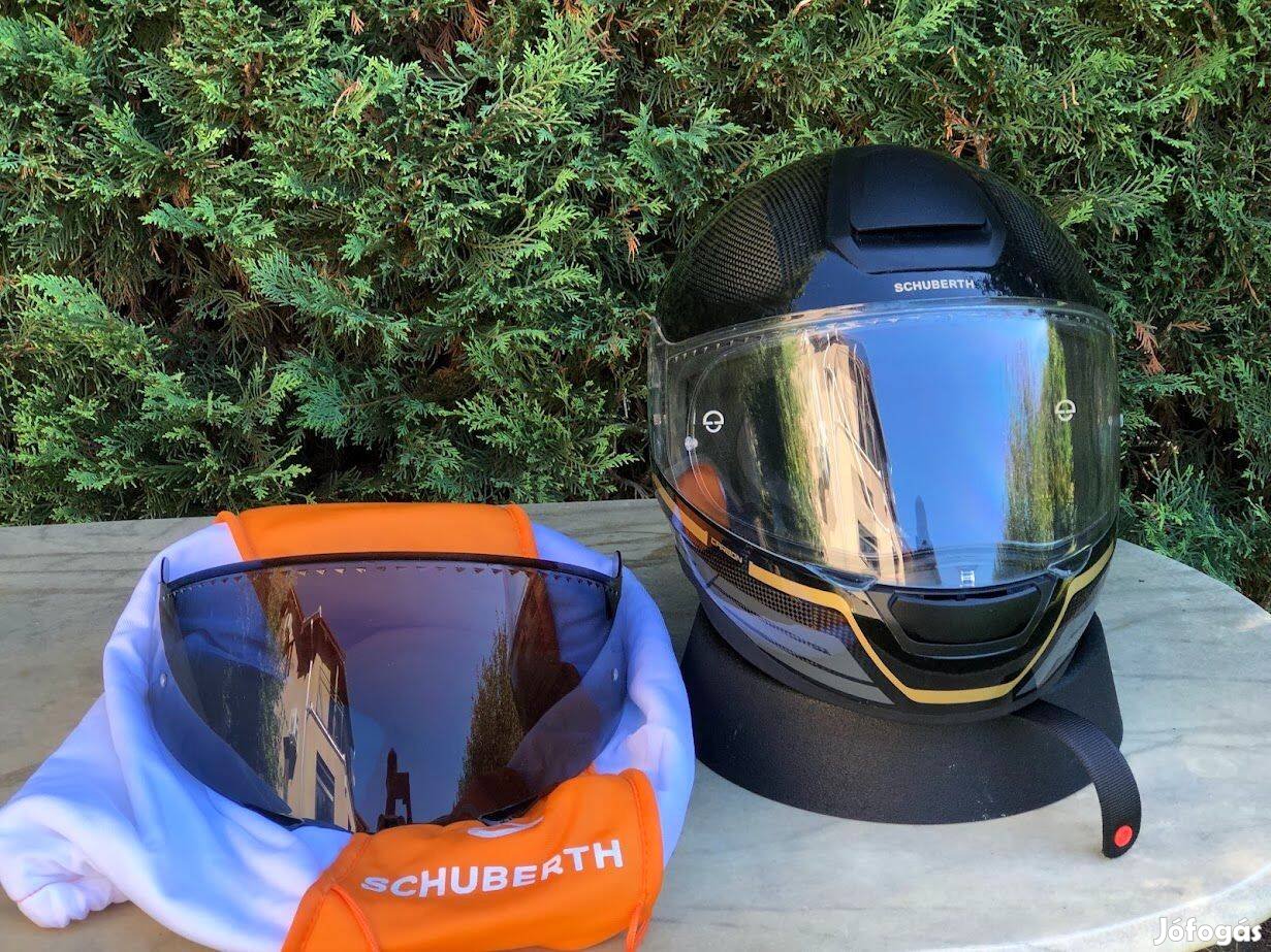 Schuberth R2 Carbon bukósisak L-es, feket-arany. Schubert. Foxpos