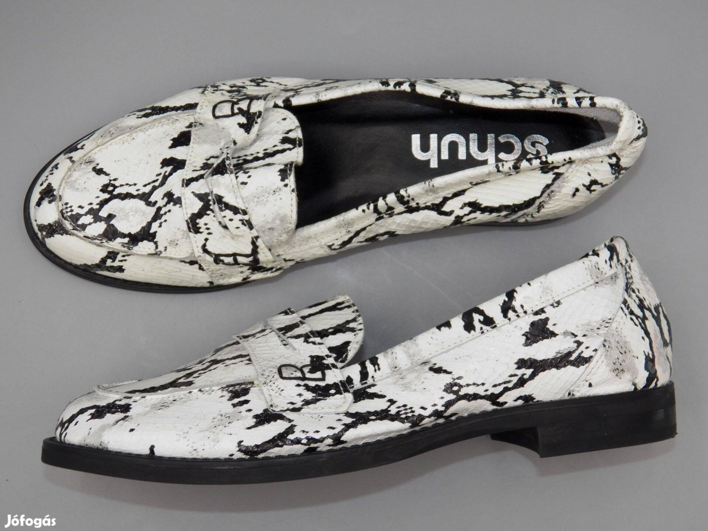 Schuh kívül-belül bőr különleges mintázatú loafer, 38,5 /39