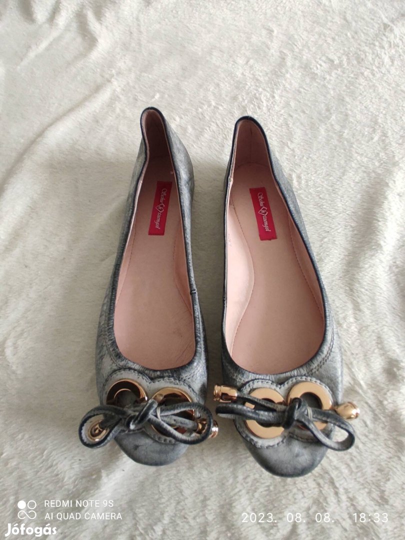 Schuhtzengel lábbeli 