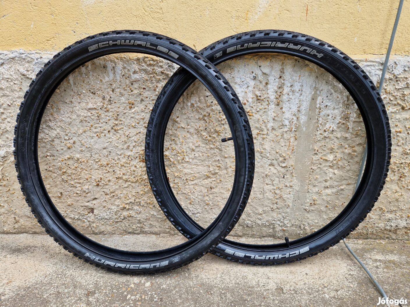 Schwalbe Hurricane külső gumik párban belsőkkel együtt