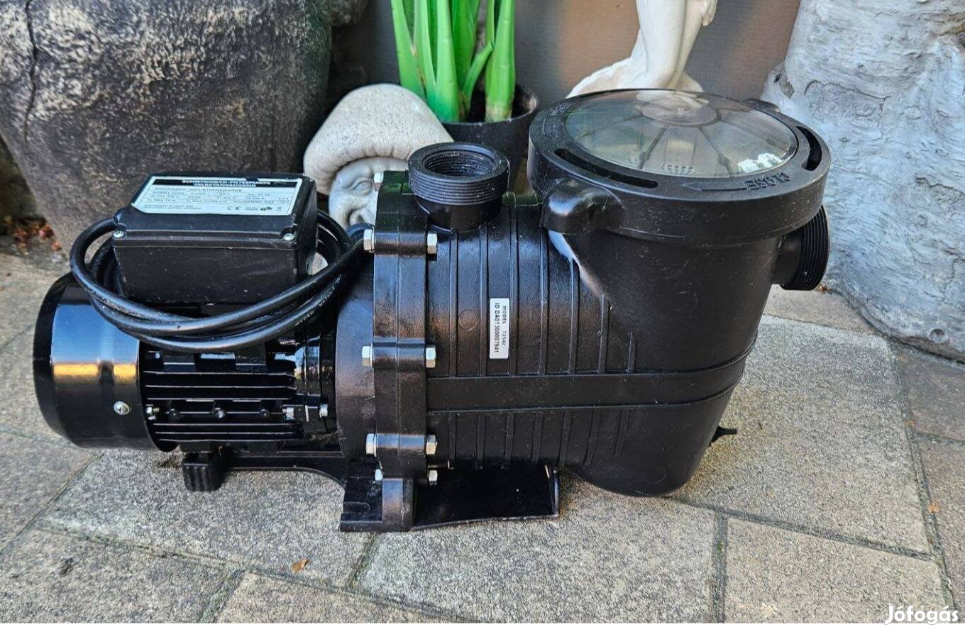 Schwimmbad medence víz vízforgató vízkeringető homokszűrő motor eladó!