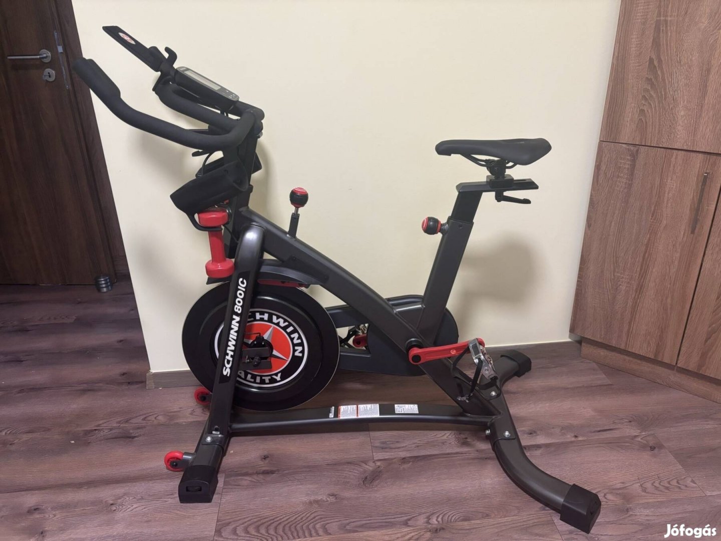 Schwinn 800IC szobakerékpár, zwift kompatibilis