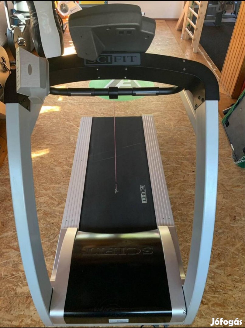 Scifit AC5000 futópad