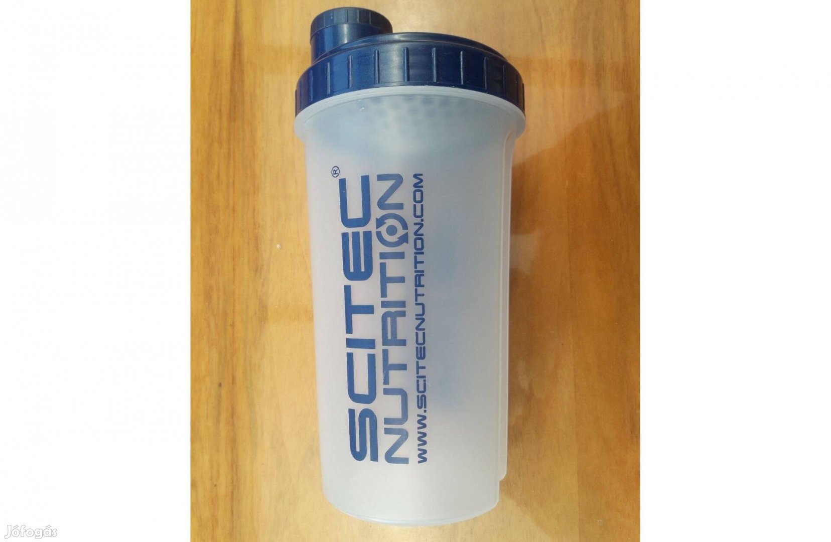 Scitec Nutrition kulacs, 700 ml