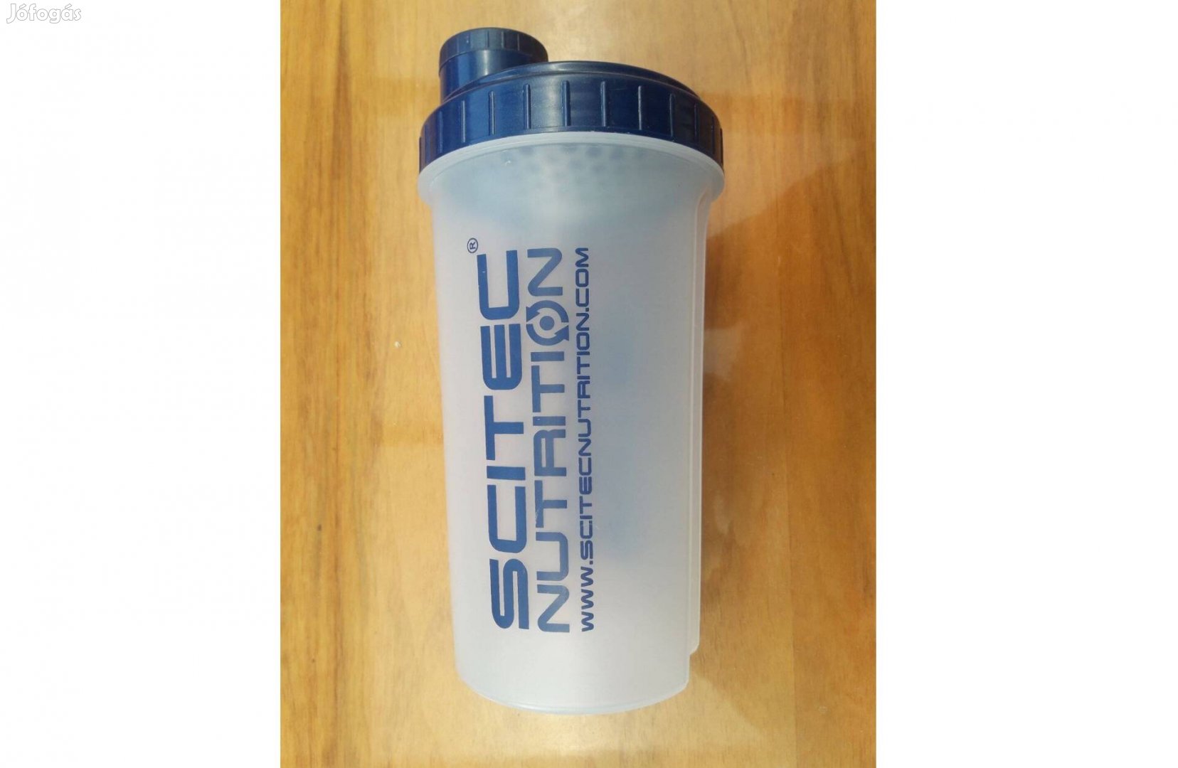 Scitec Nutrition kulacs, 700 ml-es