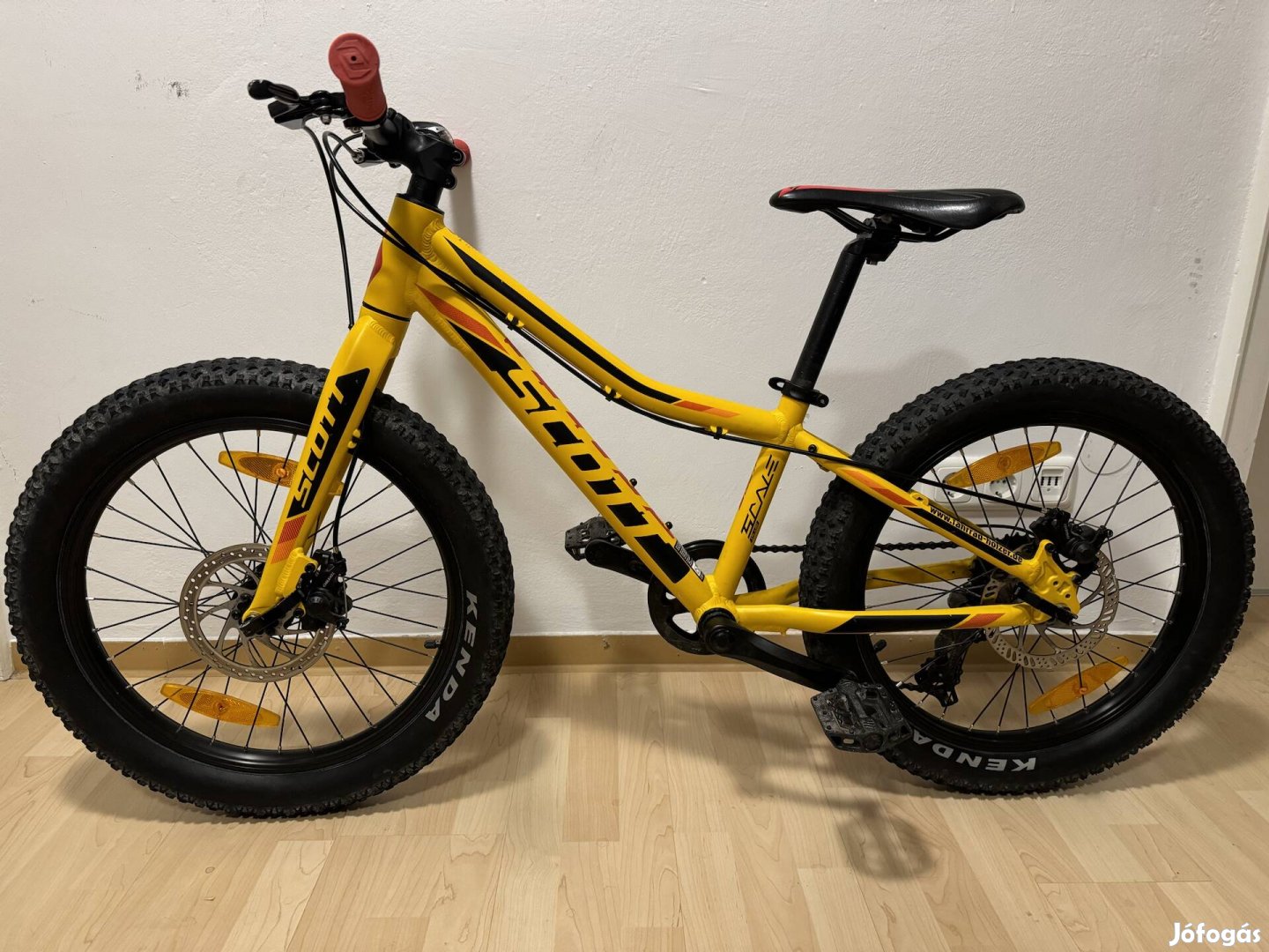 Scott 20" Gyermekbicikli MTB kitünő