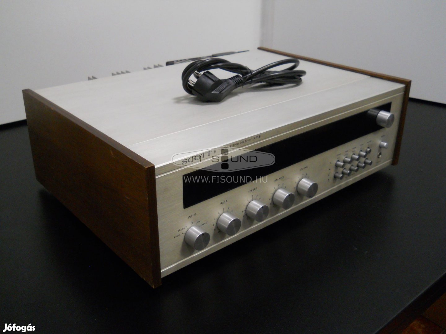 Scott R75S ,2x90W,4-16ohm,6 hangfalas rádiós sztereo receiver