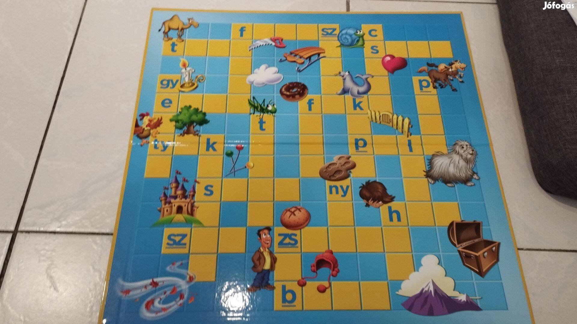 Scrabble Junior társasjáték