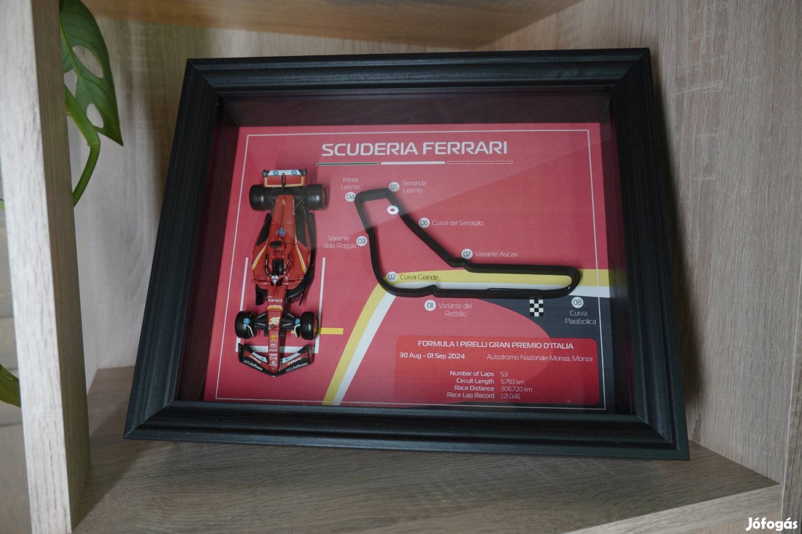 Scuderia Ferrari Monza Grand Prix Emlékplakett