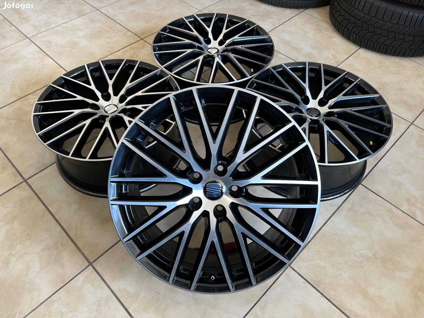 Seat 19" 5x112 alufelni felni Vw Volkswagen Audi Skoda Leon Cupra Fr