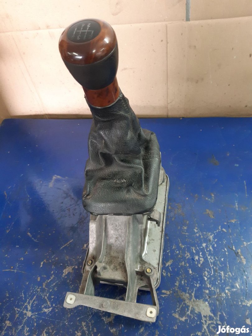 Seat Alhambra II Váltó Kulissza