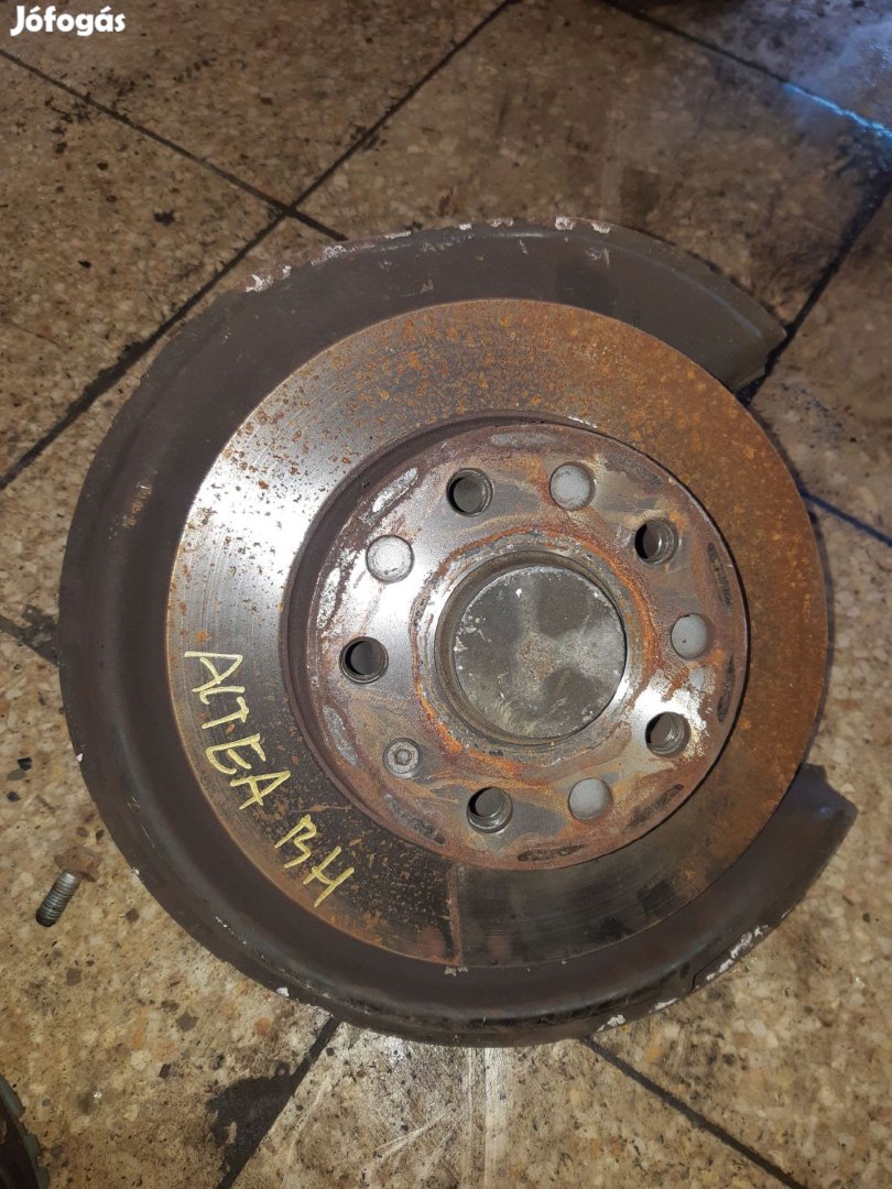 Seat Altea Bal Hátsó Csonkállvány Kerékaggyal ABS Jeladó