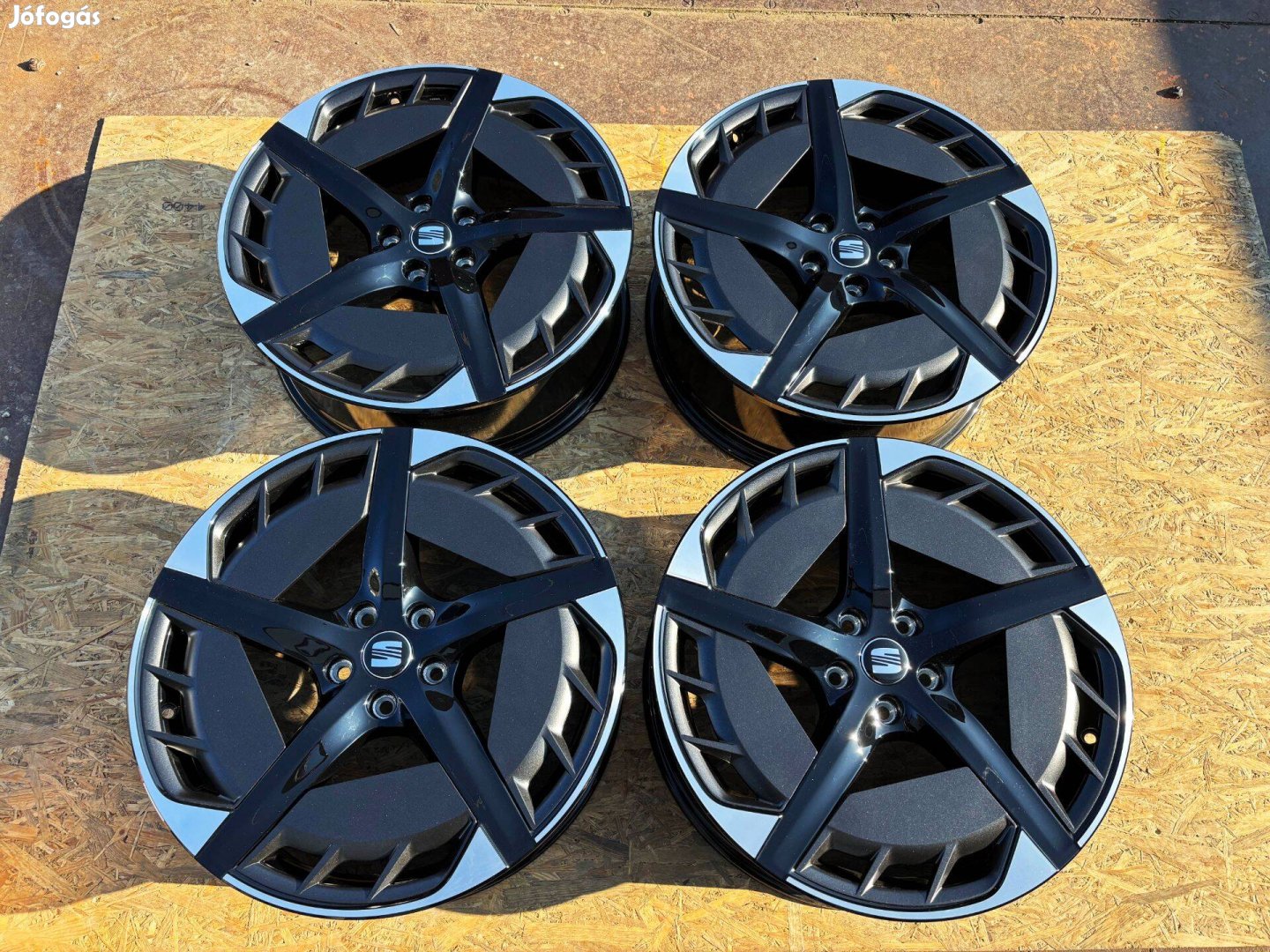 Seat Cupra Born 20" 5x112 gyári Új alufelni eladó 20 coll VW Skoda