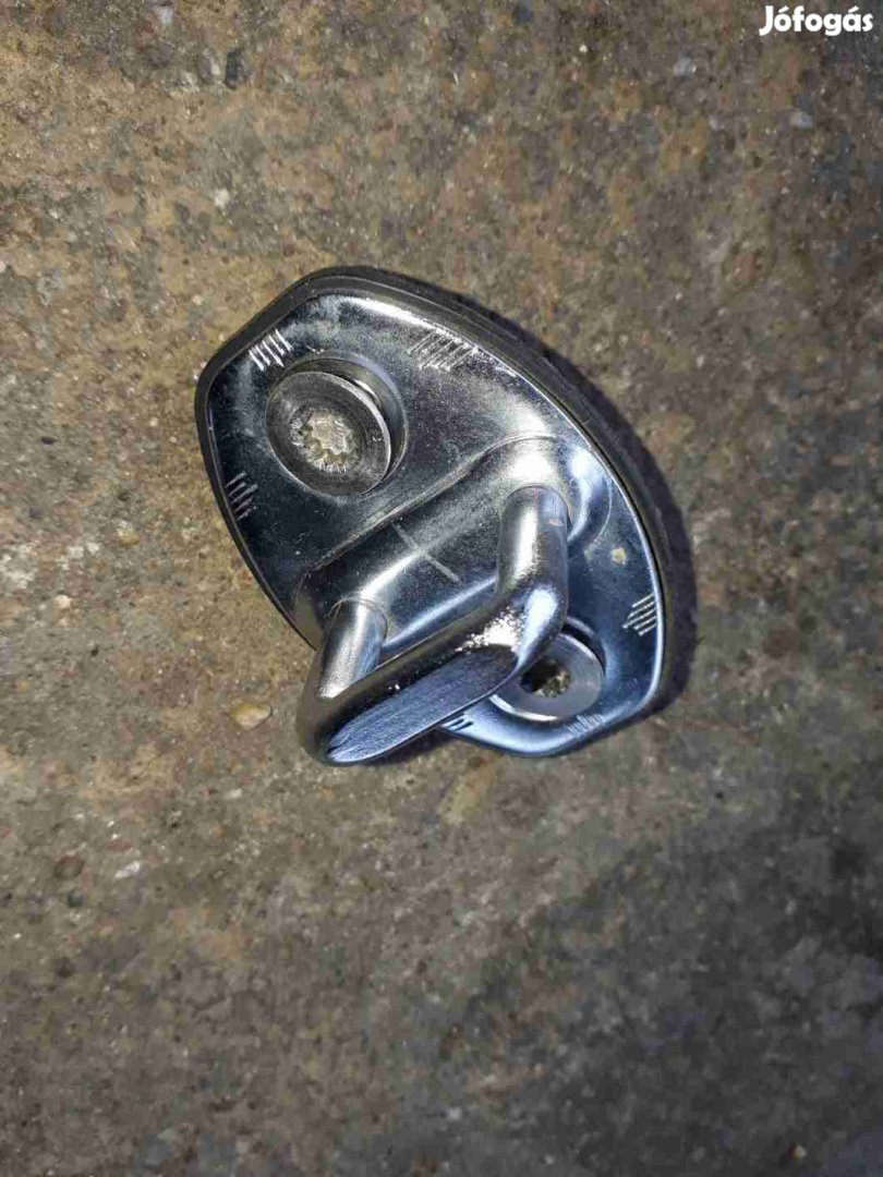 Seat Ibiza 02-08 Zár Ütköző