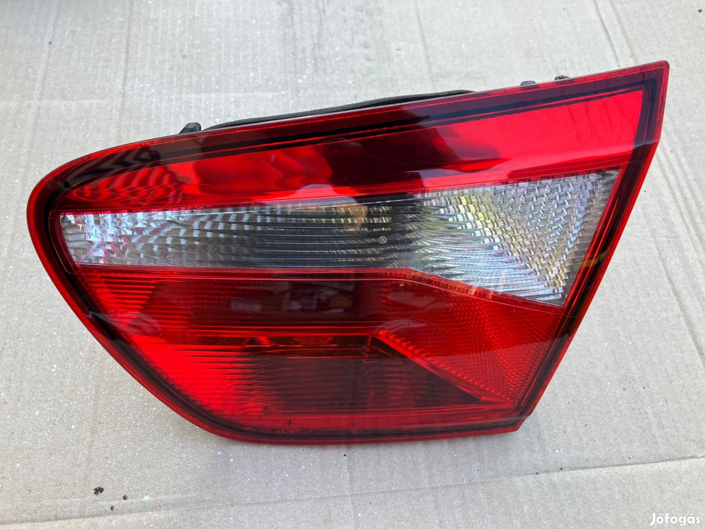 Seat Ibiza 6J kombi ST gyári jobb lámpa 6J8945094