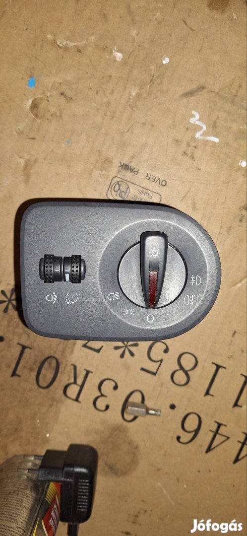Seat Ibiza 6J világításkapcsoló