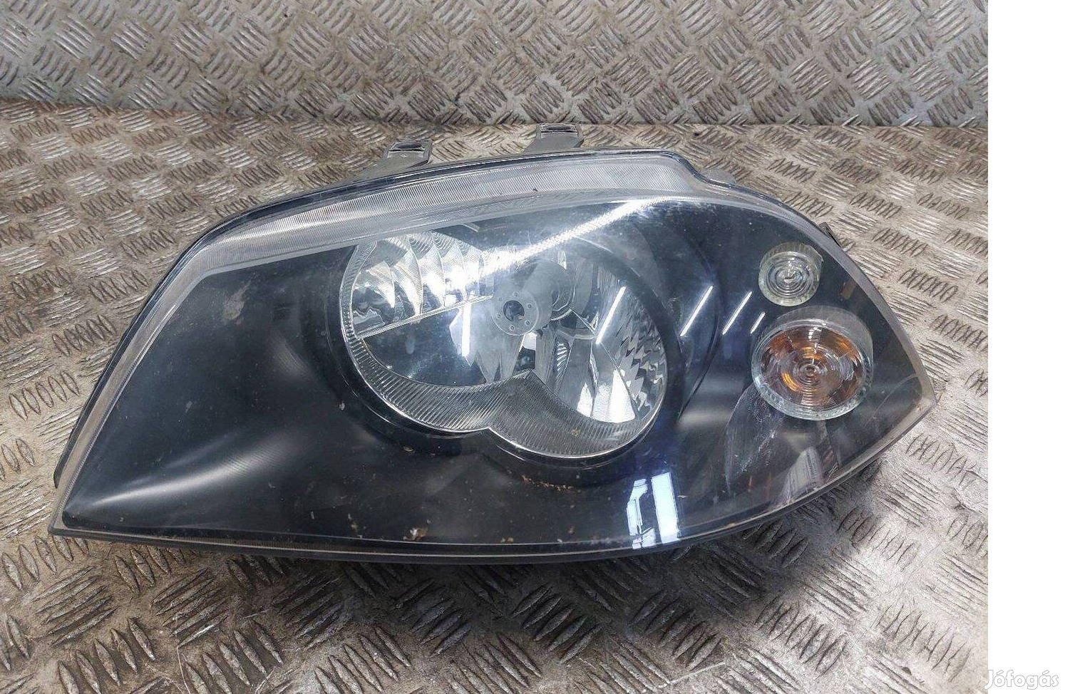 Seat Ibiza Cordoba bal első fényszóró lámpa