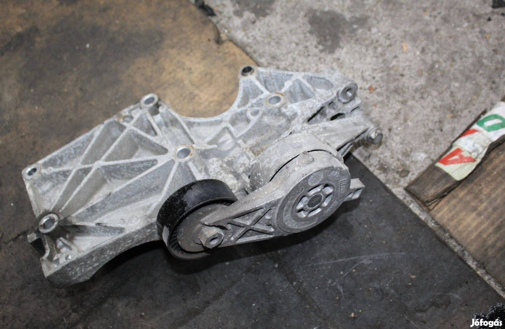 Seat Ibiza III 2006 1.9D AXR generátortartó bak 038903143AF