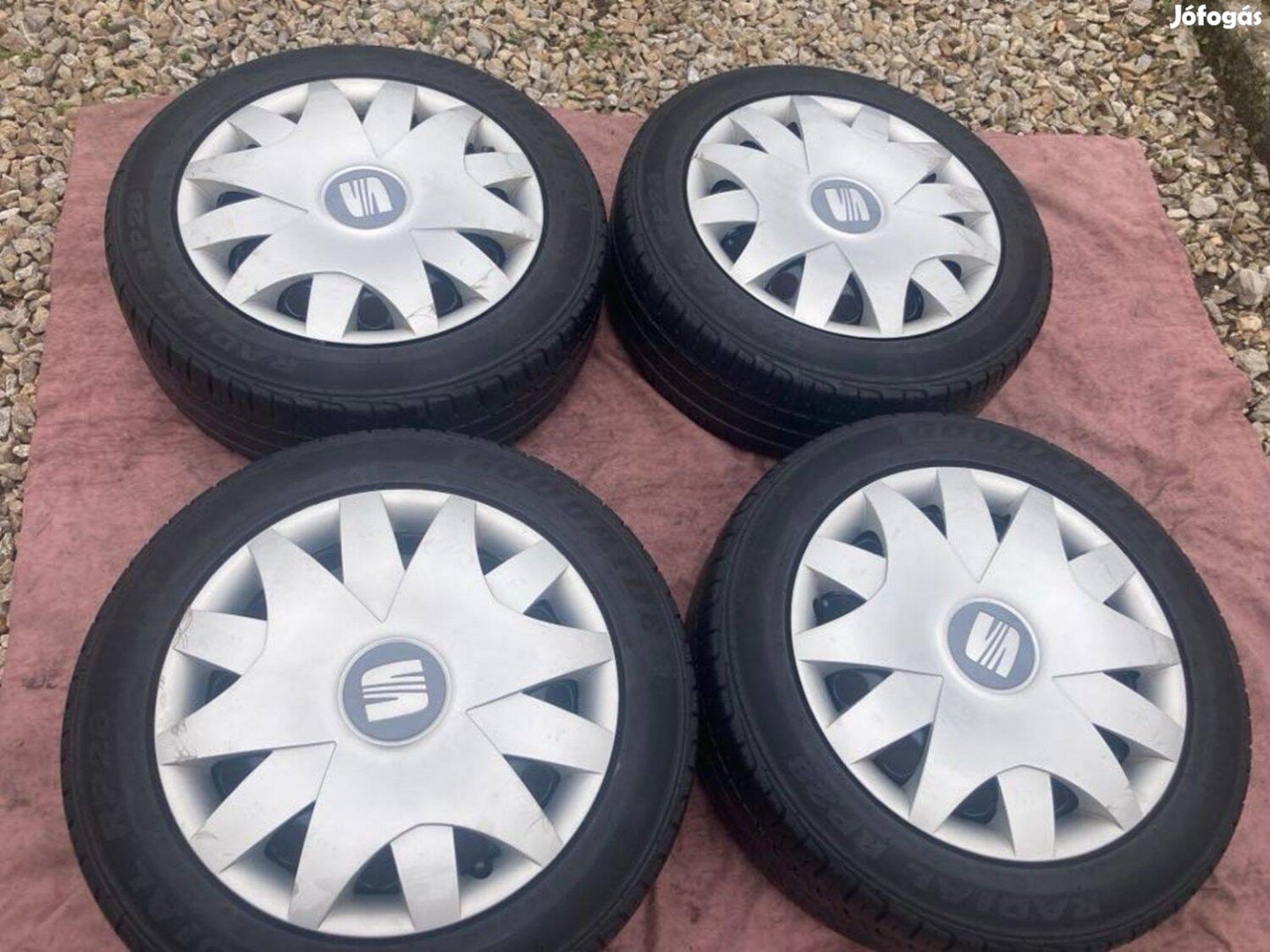 Seat Ibiza kerekek 195/55 R15 gumikkal