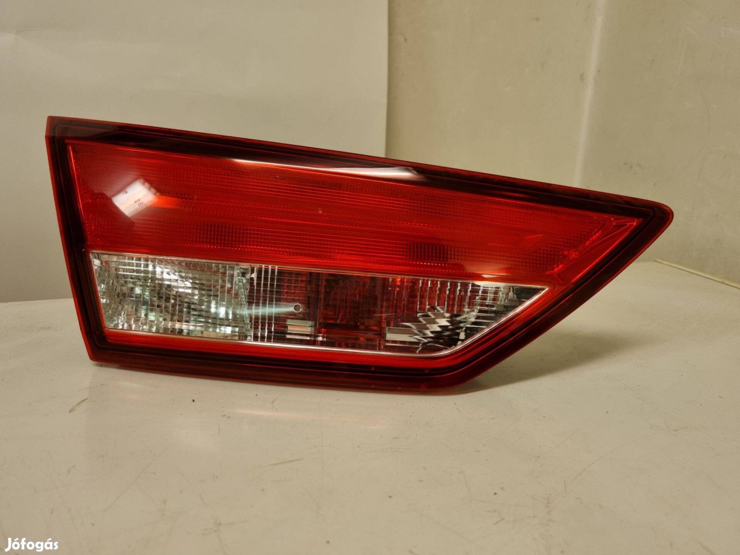 Seat Leon 3 III Bal hátsó belső lámpa 5F9945093D