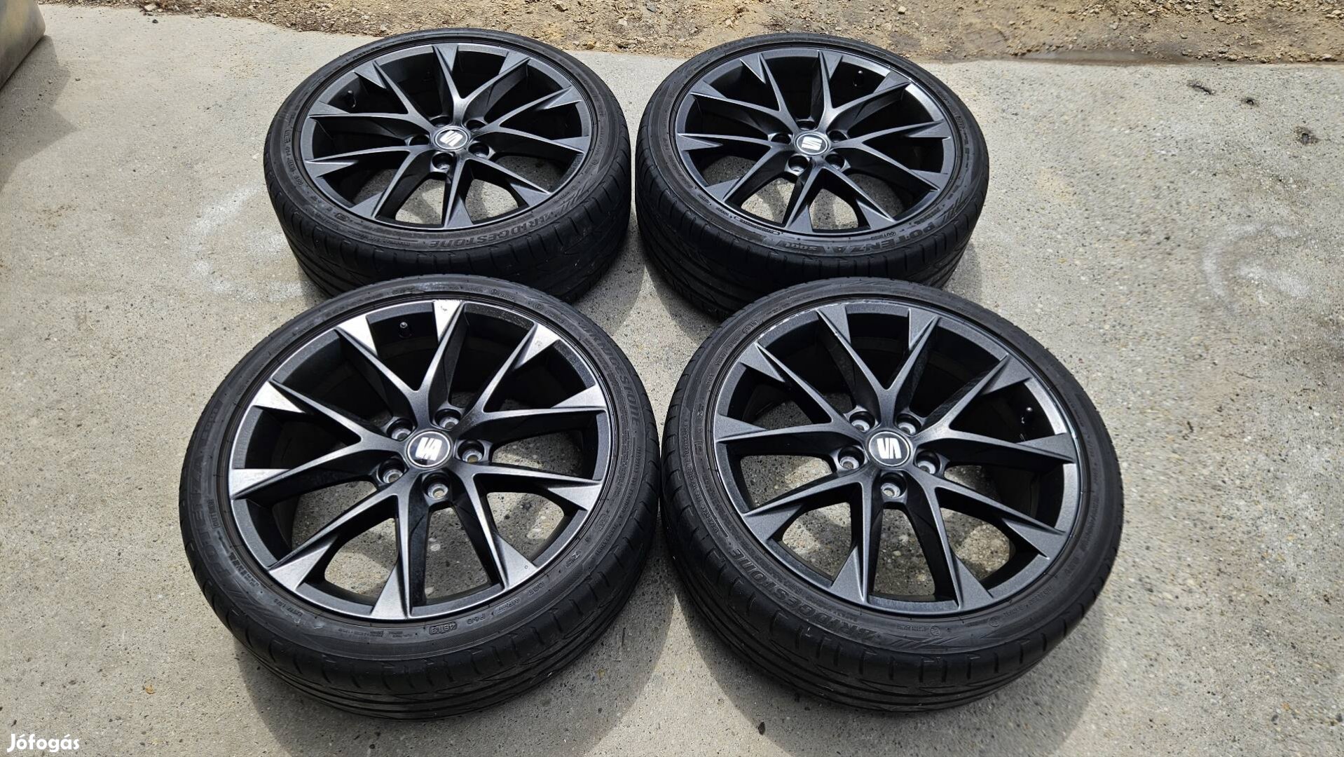 Seat Leon FR 18" gyári alufelni garnitúra 
