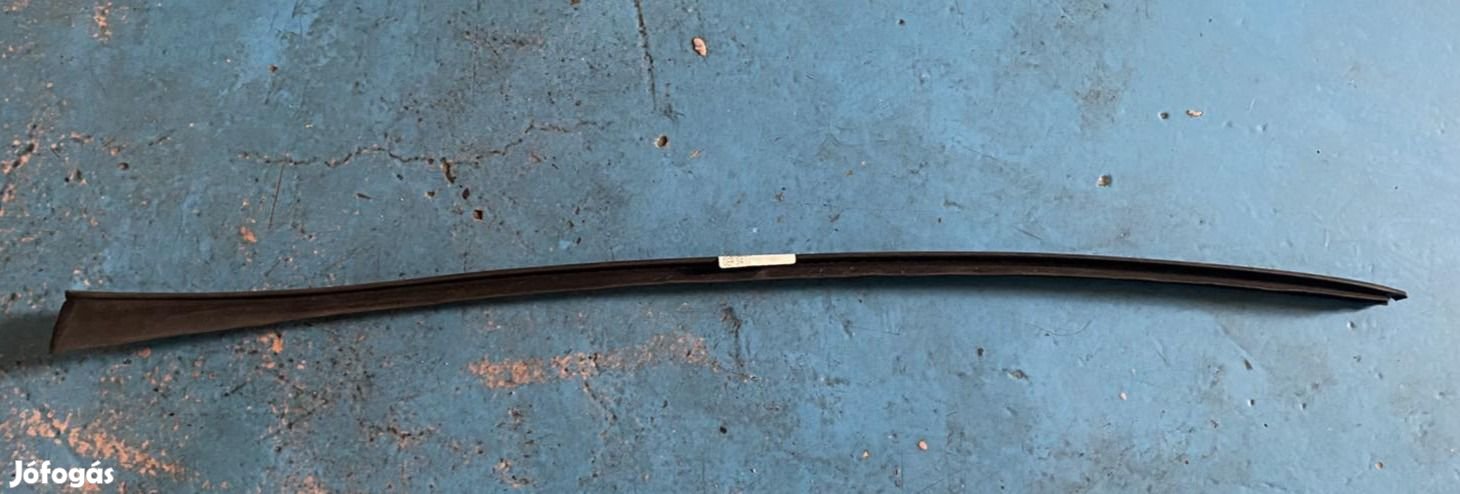 Seat Leon Mk3 első szélvédő jobb szalagdíszléc 5F0854320 eladó