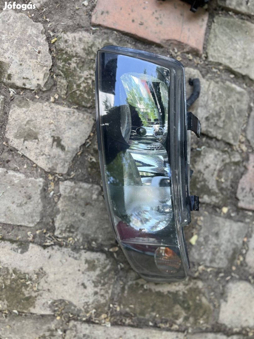 Seat Leon bal első fényszóró 