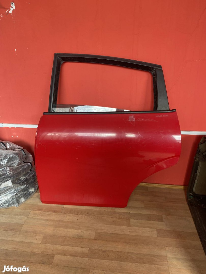 Seat Leon bal hátsó ajto