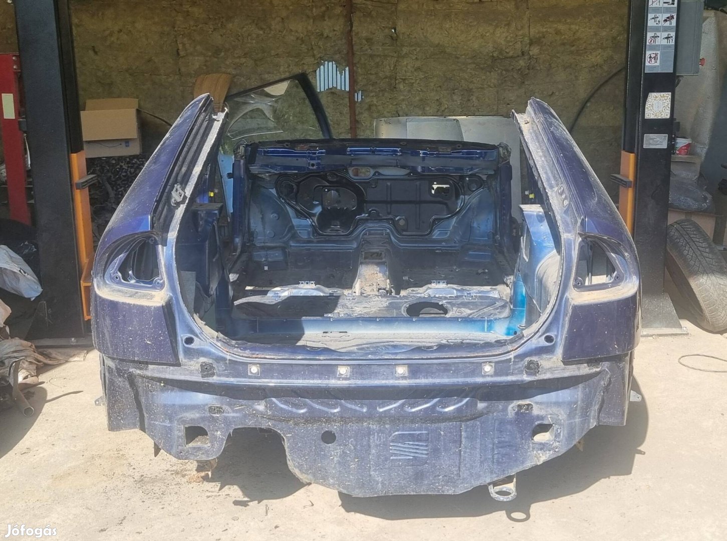 Seat Leon hátsó negyed