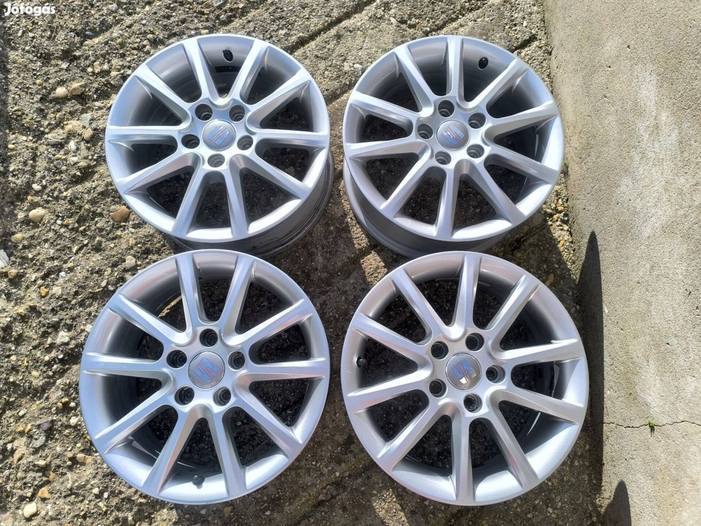 Seat Volkswagen Skoda Gyári Alufelni R16 5x112